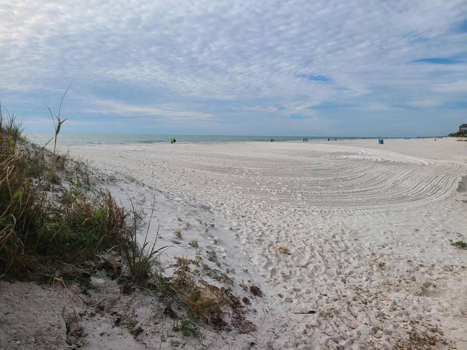 Beachside Retreat W Heated Pool St. Pete Beach Exterior foto