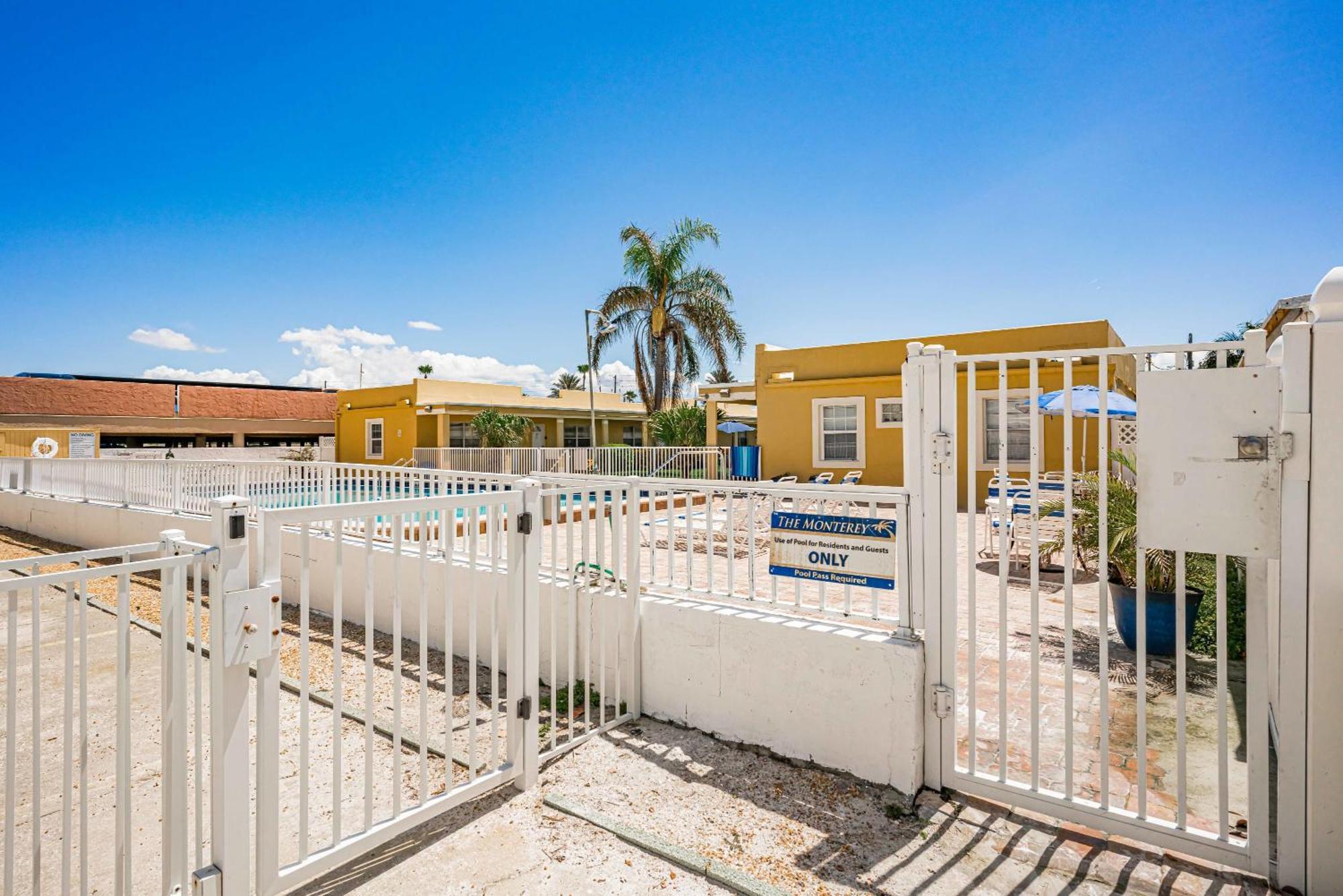 Beachside Retreat W Heated Pool St. Pete Beach Exterior foto
